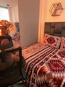 Bonnie vega online show from April 9, 9:10 pm