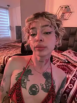 Bonnie vega online show from April 12, 9:40 pm