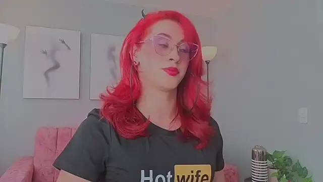 Juliana Saenzz online show from February 20, 8:55 pm