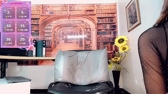 Amanda Cax online show from October 16, 8:08 pm