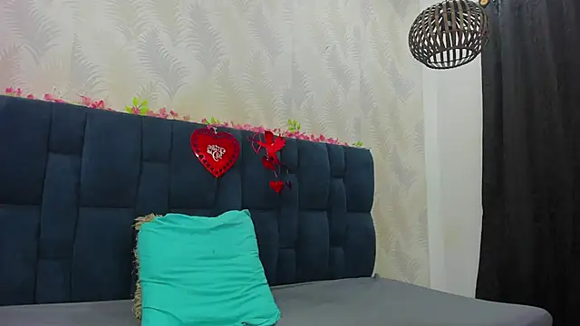 Ammy Connor1 online show from February 14, 8:37 pm