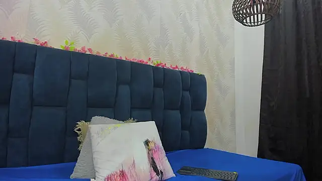 Ammy Connor1 online show from February 26, 9:20 pm