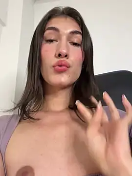 Zoe Wolf online show from March 4, 9:09 pm