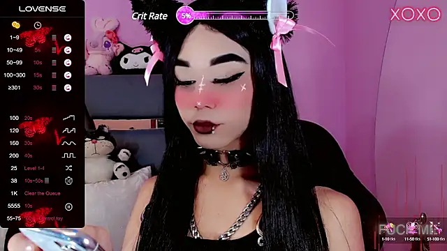 kimMaddiee online show from December 7, 8:55 pm