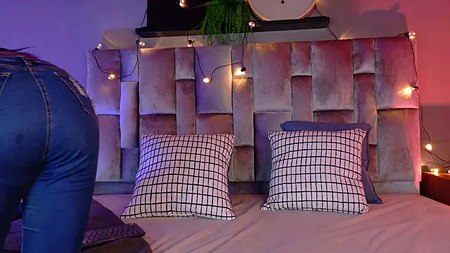 nahomi campbell online show from September 15, 7:41 pm