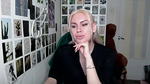 CapriScorpion online show from October 6, 5:13 pm