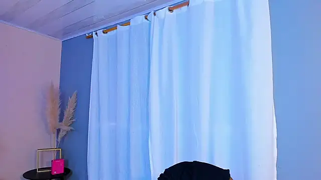 sofiaa grey  online show from November 3, 4:28 pm