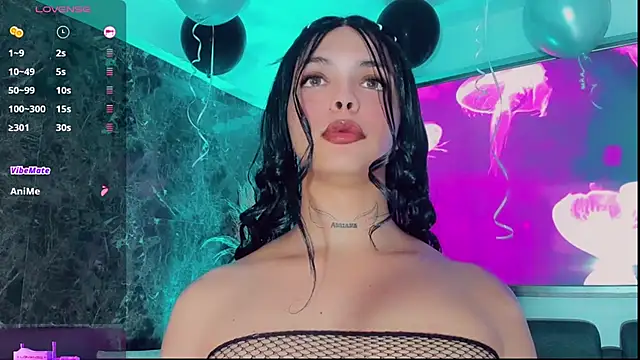 Emmaa Saenz  online show from September 17, 10:04 pm