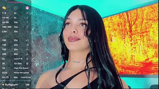 Emmaa Saenz  online show from October 14, 12:00 am