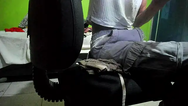 Brenda Smith69 online show from September 9, 9:35 pm