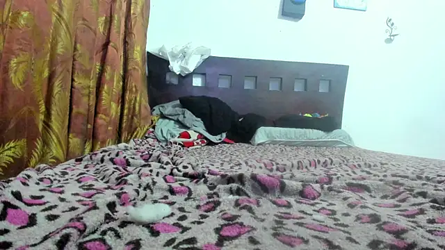 Brenda Smith69 online show from February 21, 10:46 pm