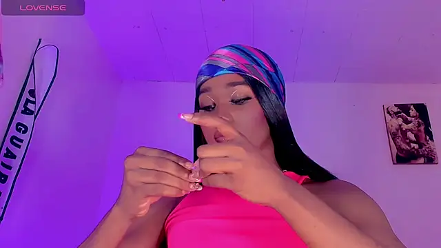 naomy  xx online show from October 25, 5:02 am