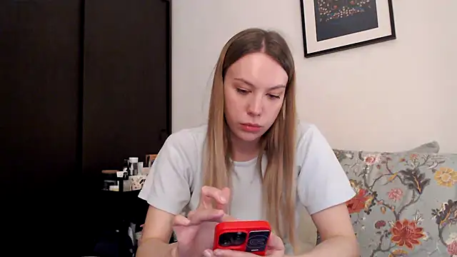 Scarlettford online show from March 29, 5:24 pm