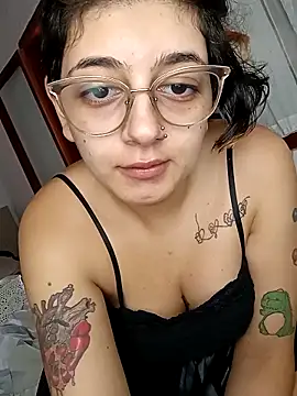 ConeNella online show from March 17, 4:18 pm