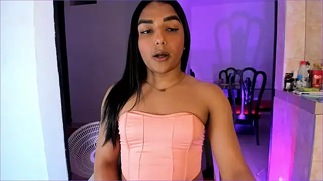 CandyLatinHott online show from March 20, 2:12 am