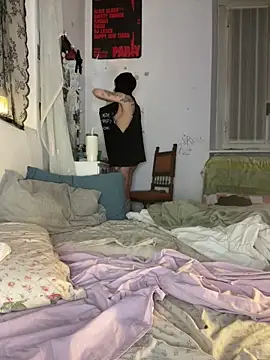 giuli zerozero online show from March 28, 6:21 pm