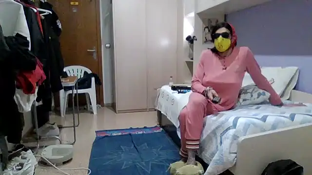 Kamaleonix online show from January 17, 8:26 pm