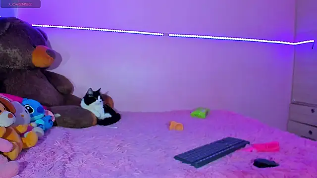 Canndy88htxx online show from March 21, 1:18 am