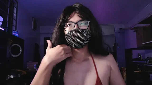 Erin Song online show from November 28, 3:46 pm