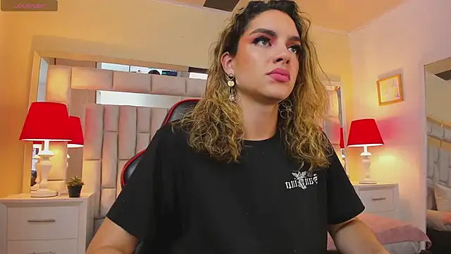 mariiahneedles online show from January 22, 10:17 pm