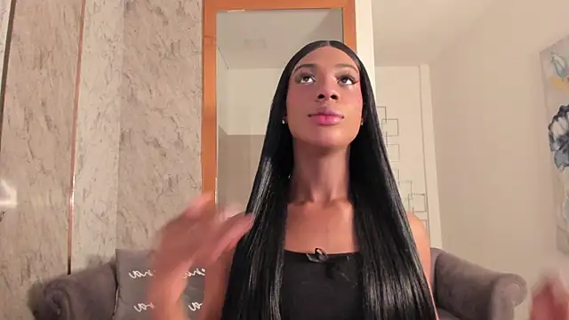 Snapshot of Vero_Lodge chatting on January 17, 1:03 pm Vero Lodge online show from January 17, 1:03 pm