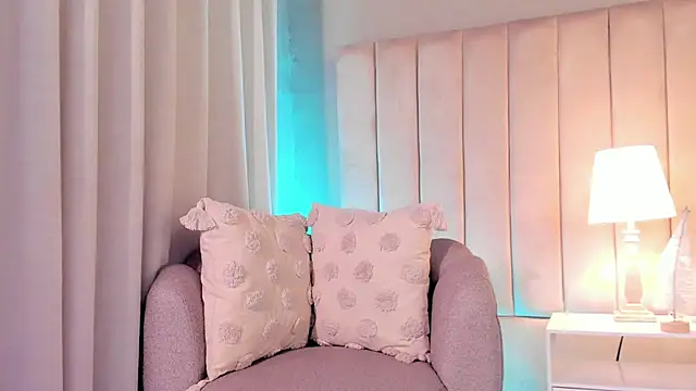 Paulina Monroy online show from December 1, 12:46 am