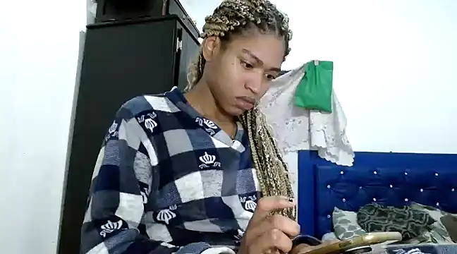 miriam775 online show from January 13, 11:30 am