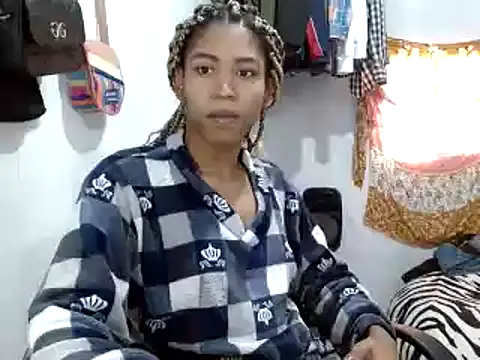 miriam775 online show from January 21, 1:07 pm