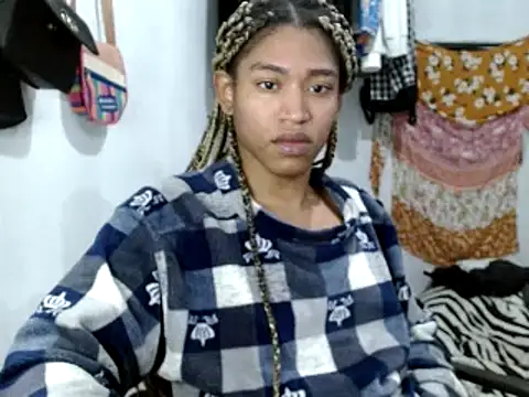 miriam775 online show from February 17, 1:04 am