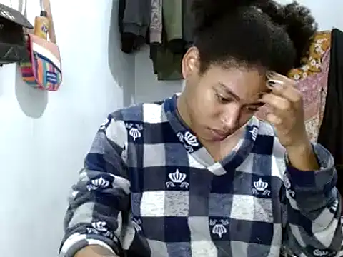 miriam775 online show from March 18, 2:45 am