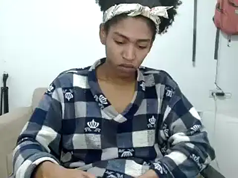 miriam775 online show from September 18, 11:59 am