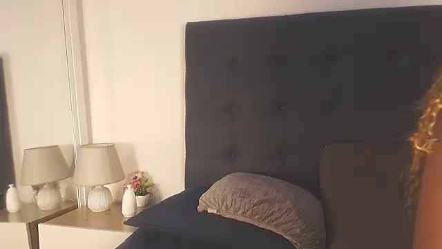 Evelonga 707 online show from March 28, 7:16 pm