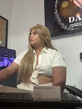 Tom Silver   online show from October 8, 6:04 am