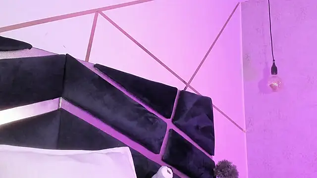 Charlie Williams online show from January 22, 8:28 pm