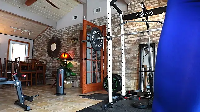 LushianaFitness online show from January 6, 3:40 pm