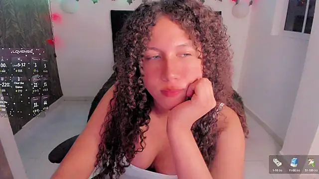 Lilith Miller21 online show from September 25, 7:21 pm