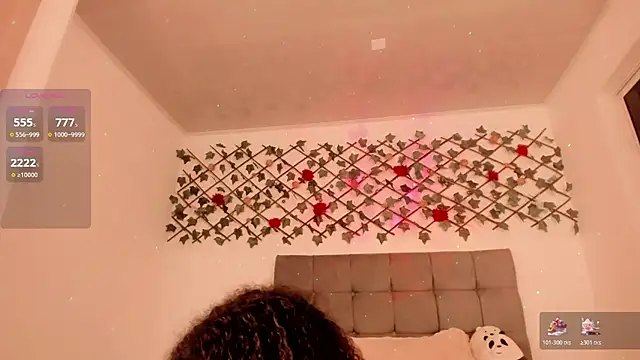 Lilith Miller21 online show from December 13, 7:53 pm