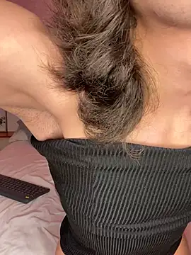 Snapshot of Goddivaa chatting on December 22, 8:49 am Goddivaa online show from December 22, 8:49 am