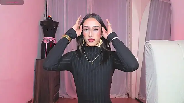 Snapshot of Goddivaa chatting on October 25, 9:15 am Goddivaa online show from October 25, 9:15 am