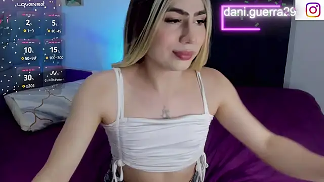 saskya online show from December 19, 3:56 am