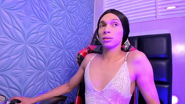 Milk max 18 online show from October 23, 9:41 pm