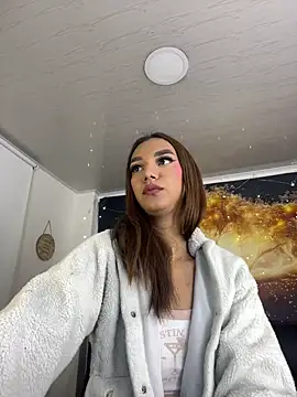 Nikol Rang   online show from March 4, 4:17 am