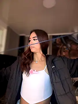 Nikol Rang   online show from September 8, 7:01 pm