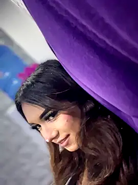 Nikol Rang   online show from September 22, 7:30 pm