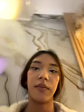 Nikol Rang   online show from October 7, 8:32 pm