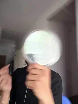 Nikol Rang   online show from February 6, 8:47 pm