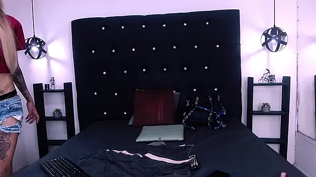 AlissonSpears online show from November 14, 4:09 am