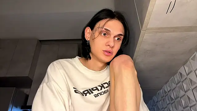 CHERLYBAY online show from February 10, 6:37 pm