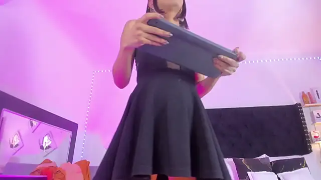 CampbelGinger online show from March 19, 11:39 am