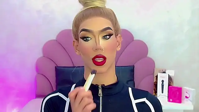 briana sex32 online show from March 12, 4:39 am